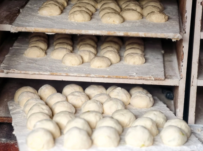 Encapsulated Baking Soda for Frozen Dough: Prevent Leavening Failure